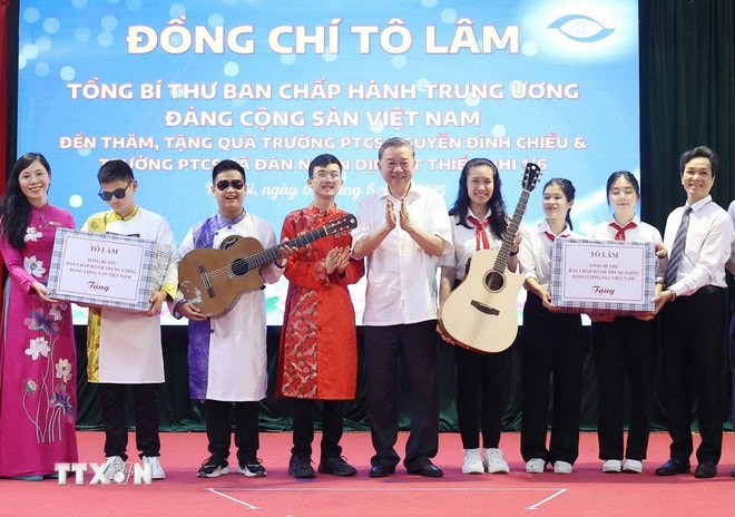 ttxvn-tong-bi-thu-to-lam-tham-truong-ptcs-nguyen-dinh-chieu-va-truong-ptcs-xa-dan-ha-noi-8066983-5.jpg