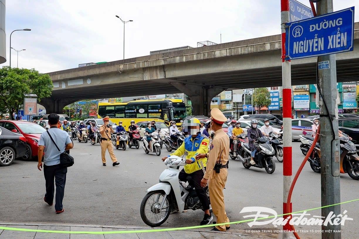 xe_om_cong-nghe-le-khanh28(1).jpg
