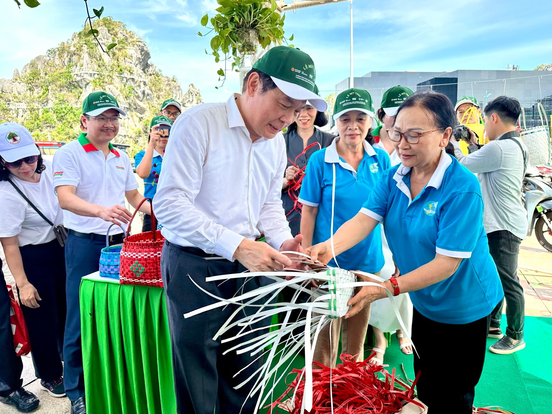 anh bai Quang Ninh