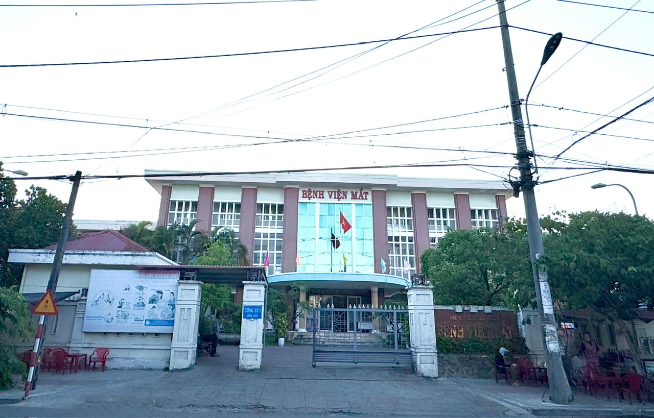Bệnh viện Mắt Phú Yên. ảnh Đình Sang