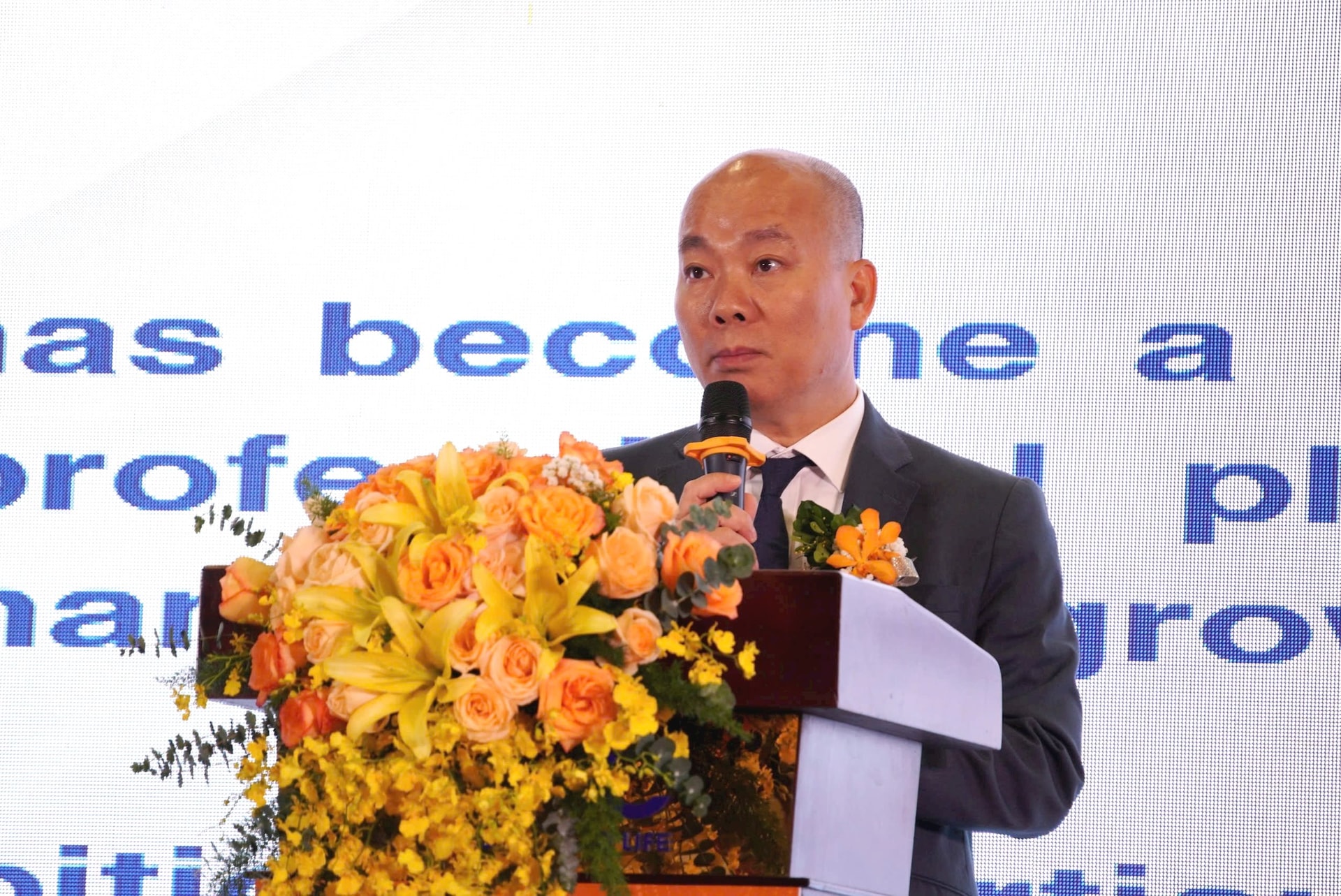 Ông Phú