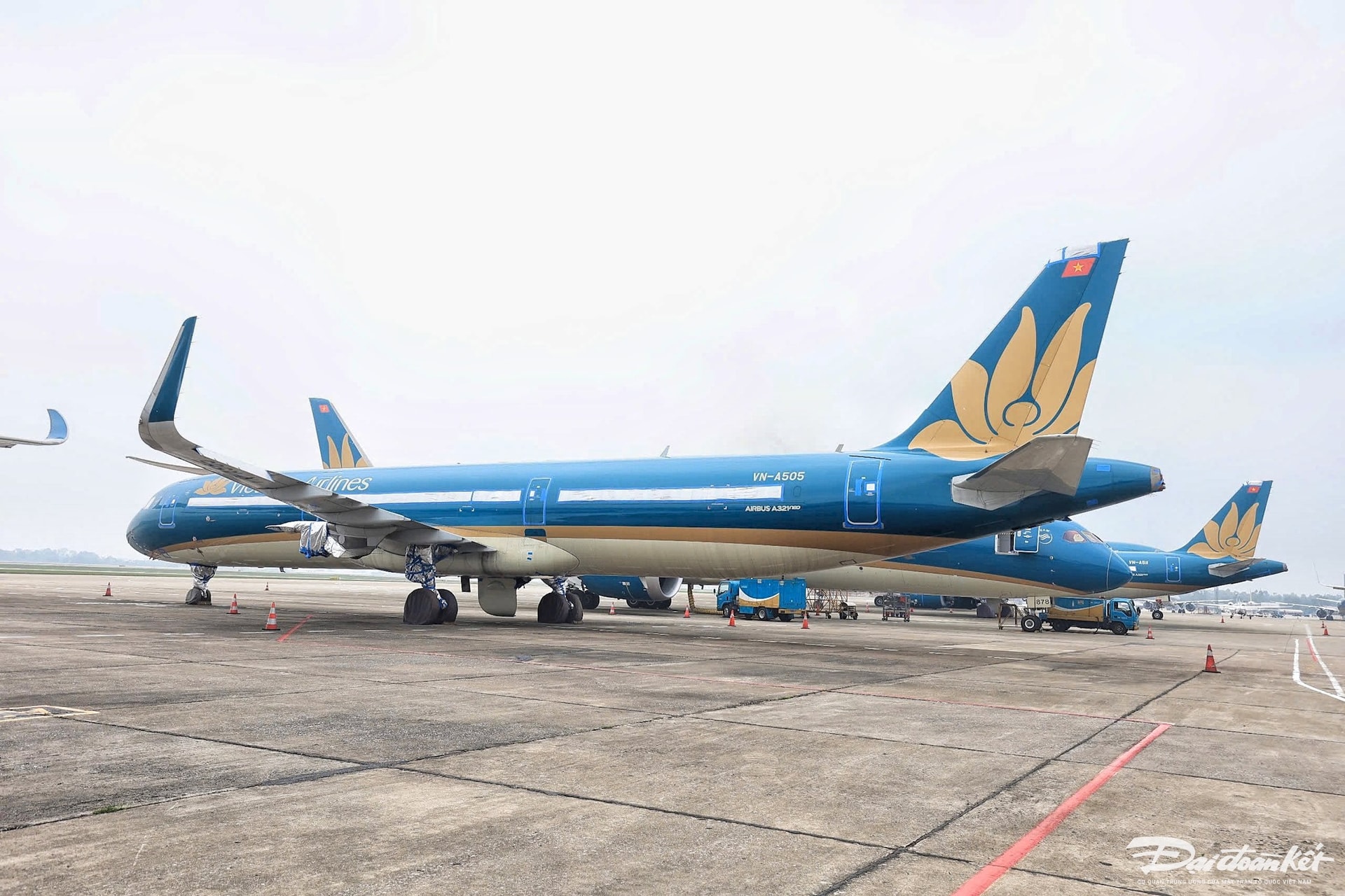 may_bay-le-khanh10.jpg