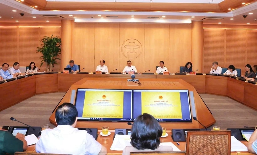 Chủ tịch Ủy ban Nhân dân thành phố Hà Nội Trần Sỹ Thanh chủ trì phiên họp Ban Tổ chức Lễ kỷ niệm 80 năm Cách mạng tháng 8 (19/8/1945-19/8/2025) và Quốc khánh 2/9 (2/9/1945-2/9/2025) của thành phố . (Ảnh: PV/Vietnam+)