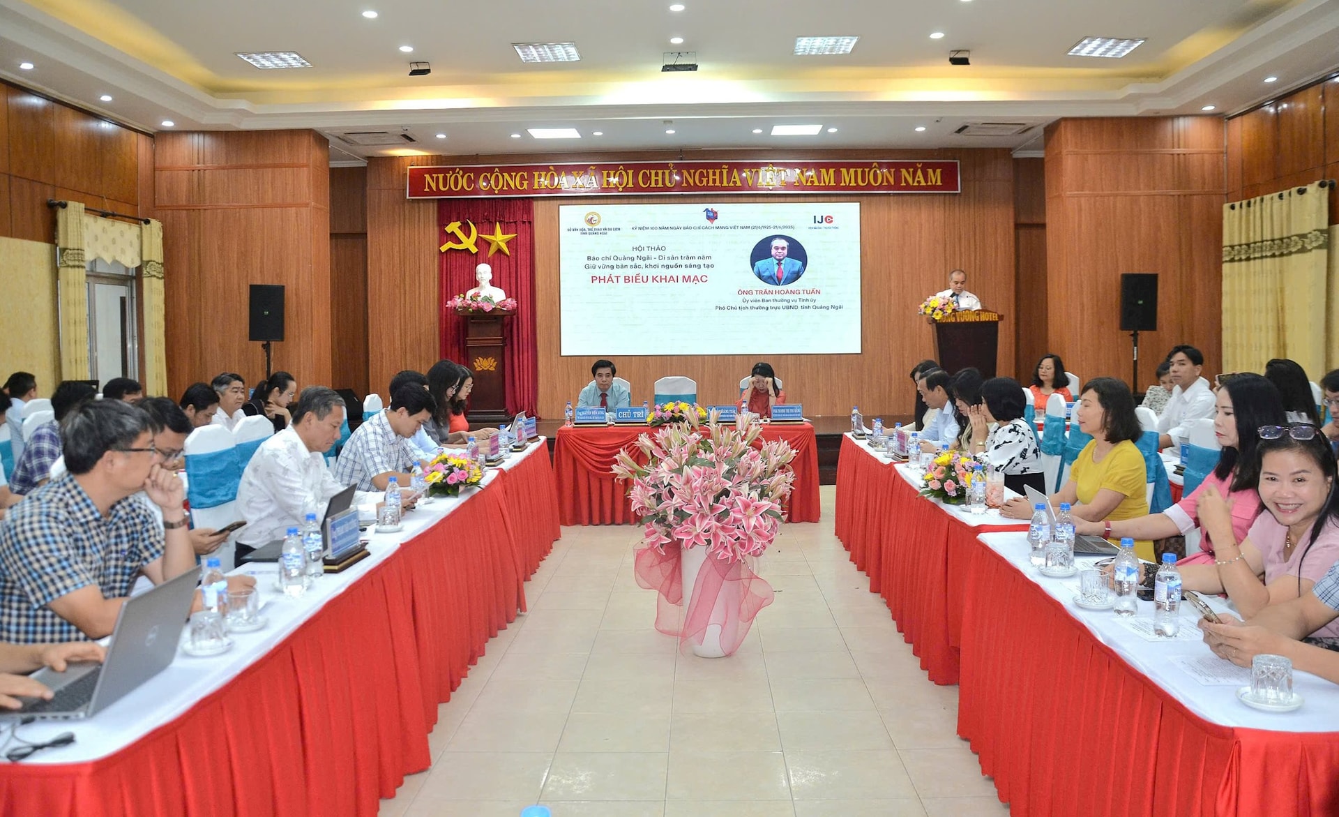 HOI THAO 3