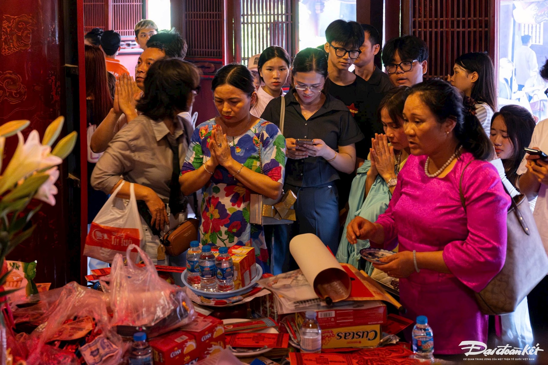 van_mieu-le-khanh5.jpg