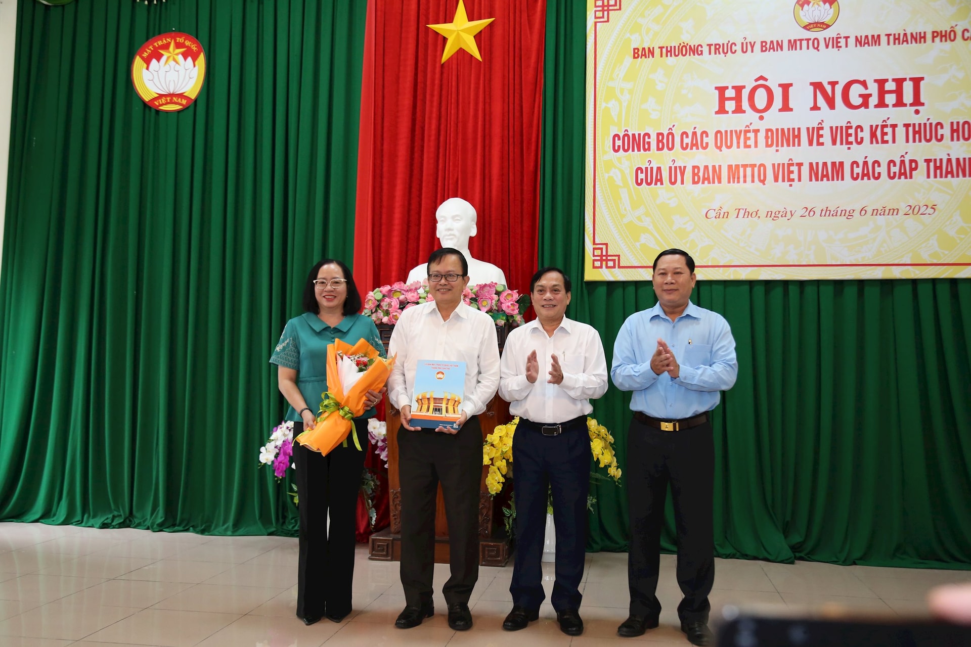 tien4985.jpg