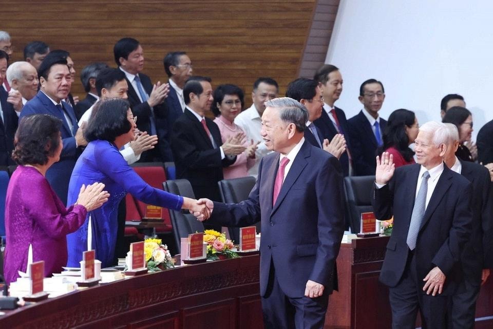 Tổng Bí thư dự lễ Công bố các Nghị quyết về sáp nhập đơn vị hành chính ở TP Hồ Chí Minh 