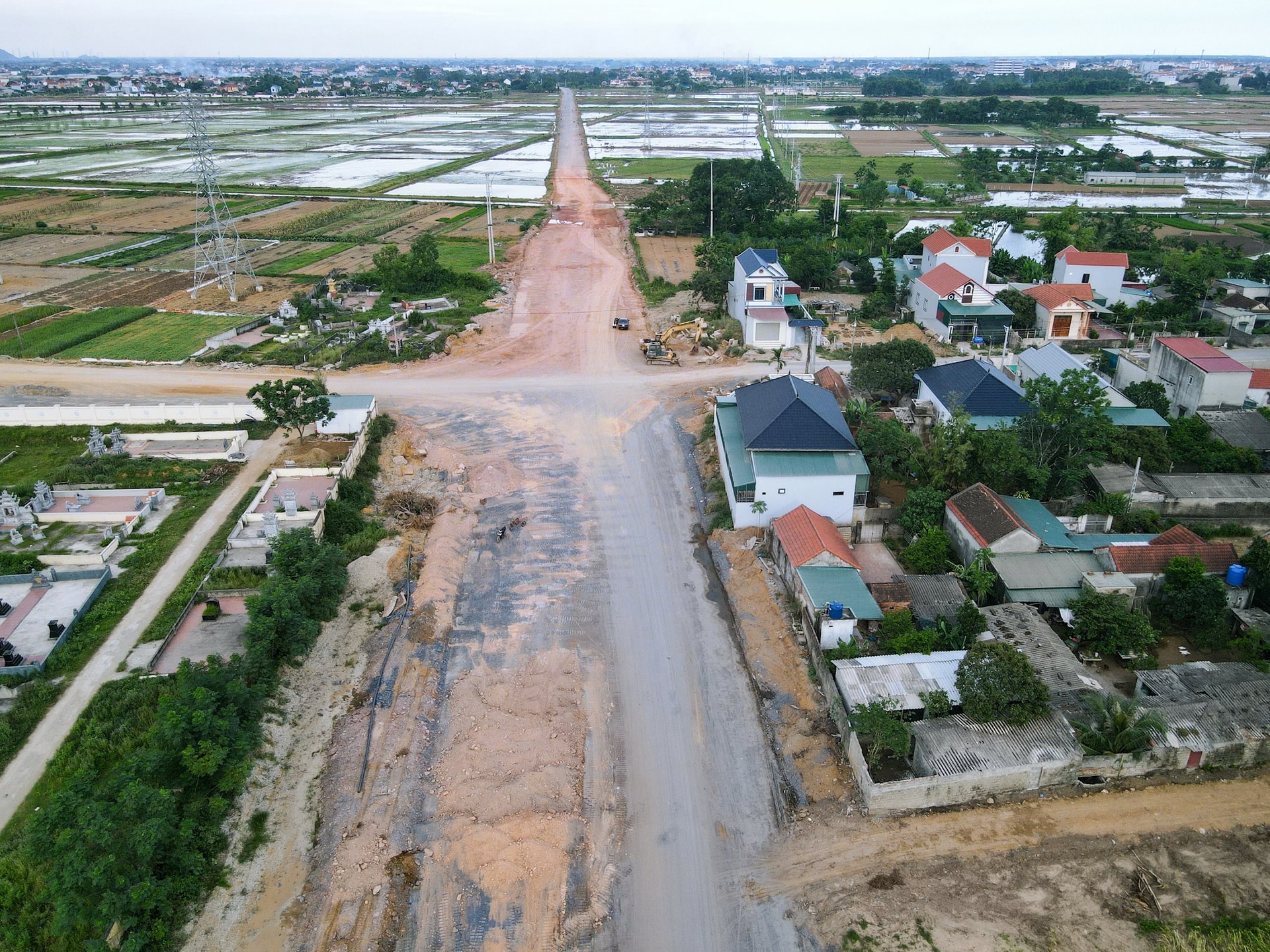 dji_fly_20250630_165906_841_1751440232658_photo-162f8e24db8ddc82d91d44da3c34d8a9.jpg