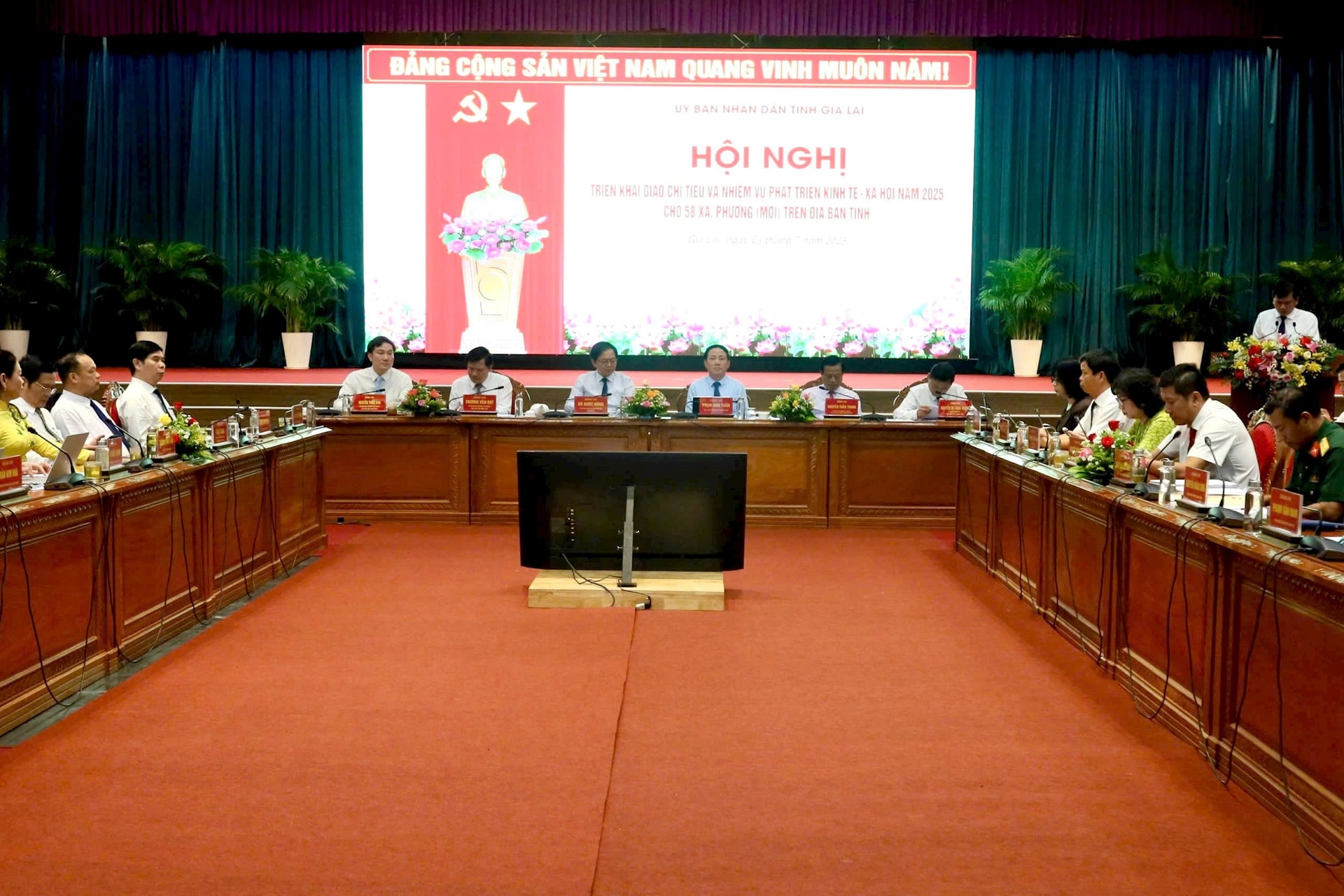 Toàn cảnh hội nghị