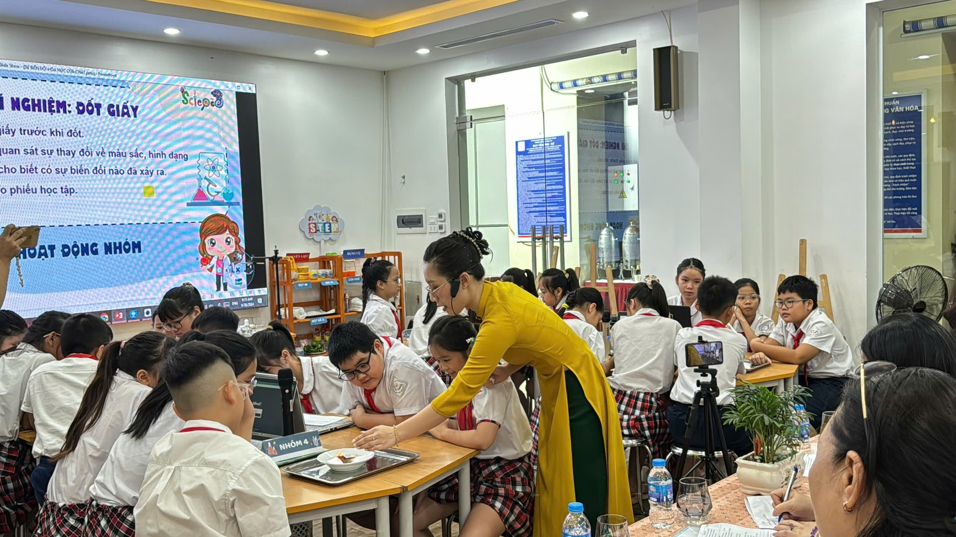 bai trang 12 so CN