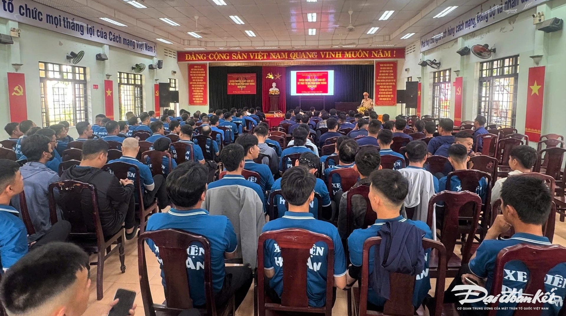 TUYEN TRUYEN 2