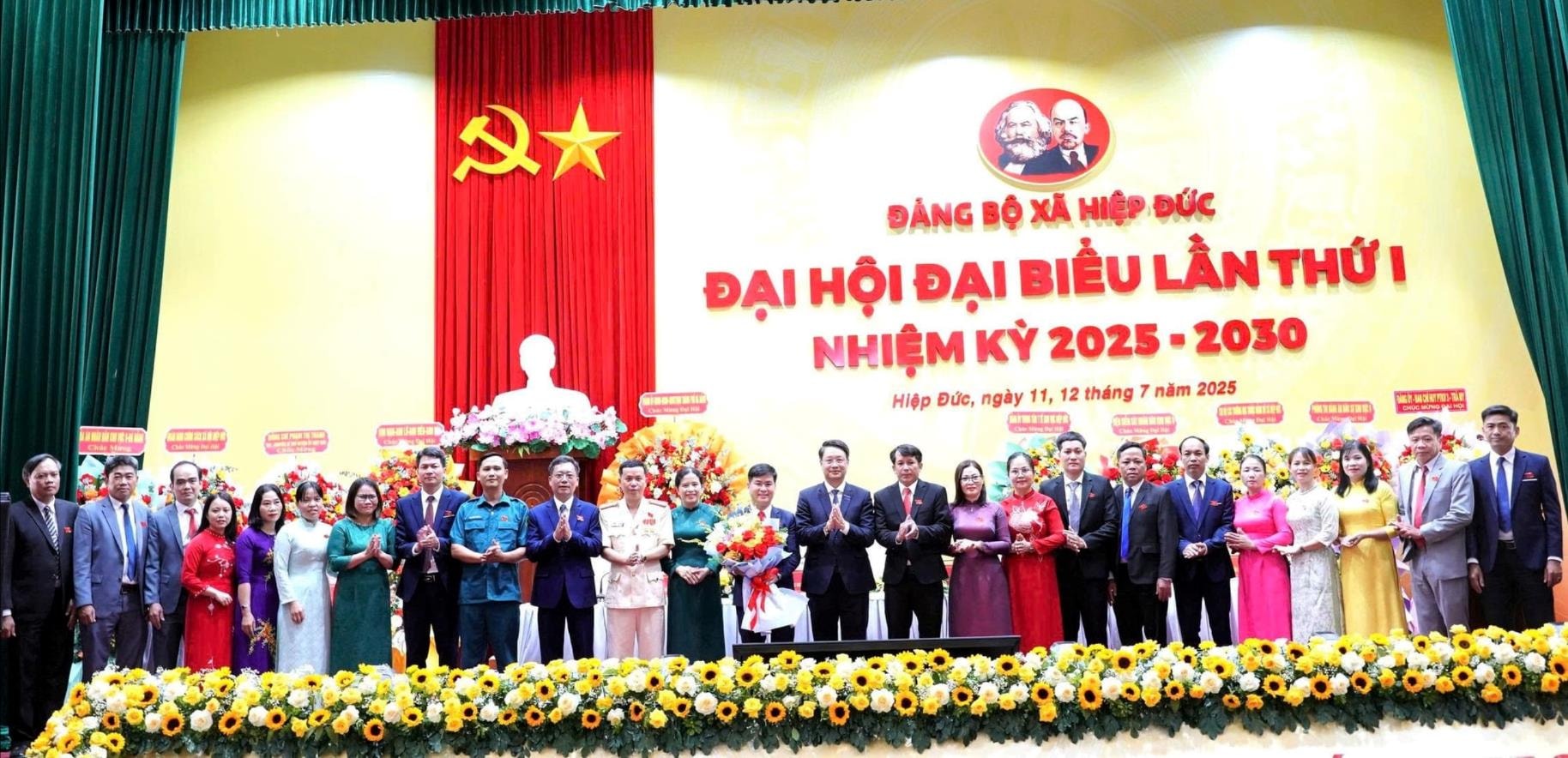 dai-hoi-2-cd49454bcd211491a85cfbbf9bb4394f(1).jpg