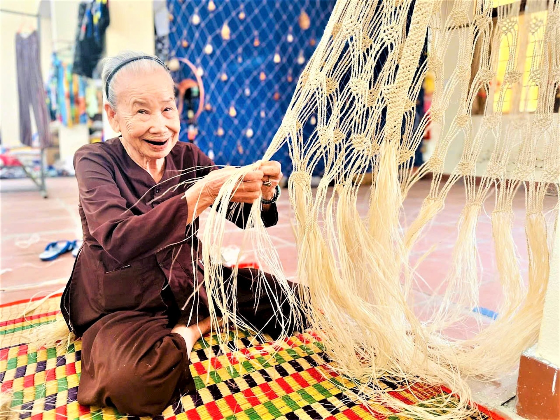 duoi LANG NGHE 1