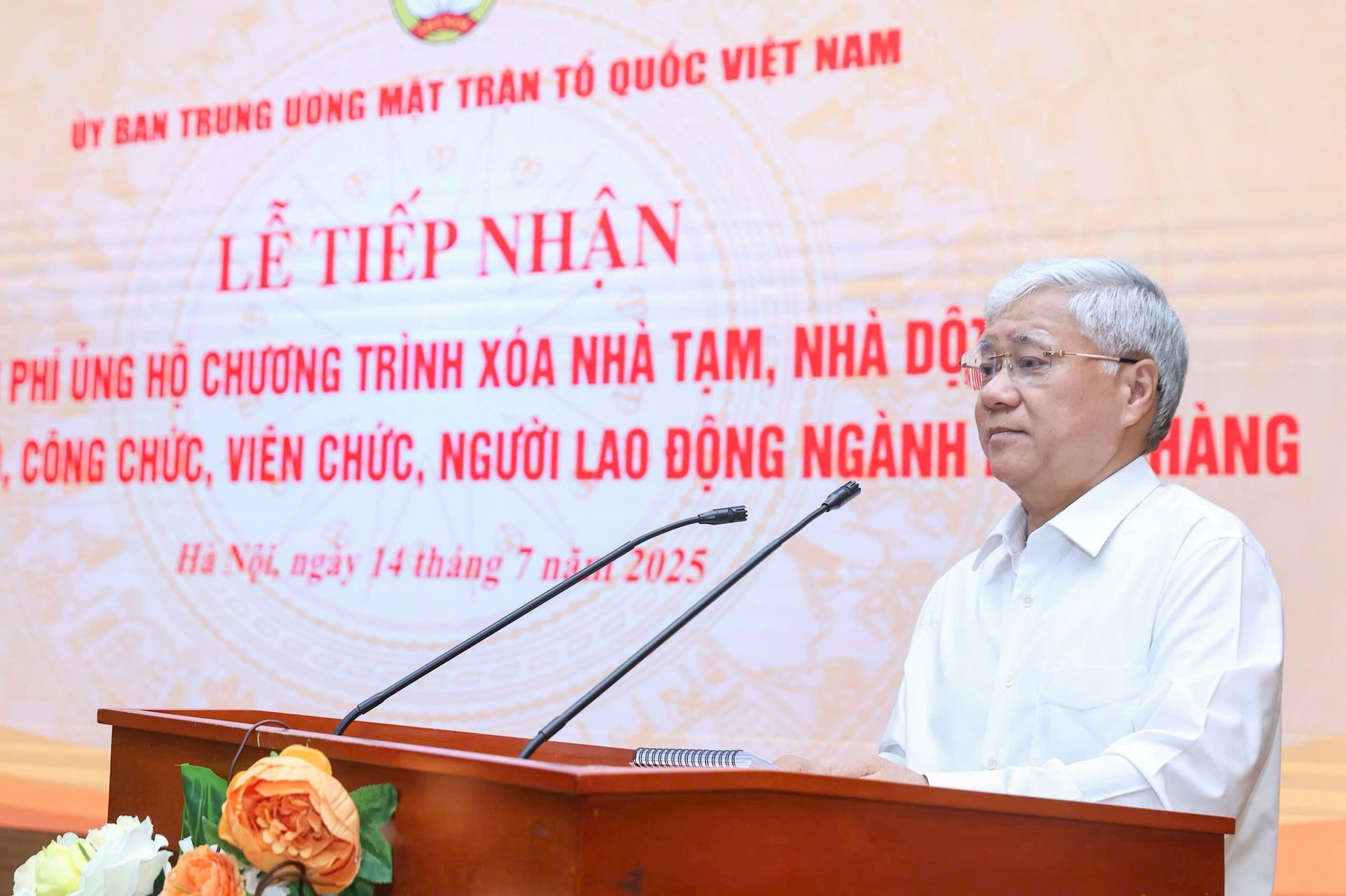 Chủ tịch Đỗ Văn Chiến phát biểu tại Lễ tiếp nhận. Ảnh: Quang Vinh