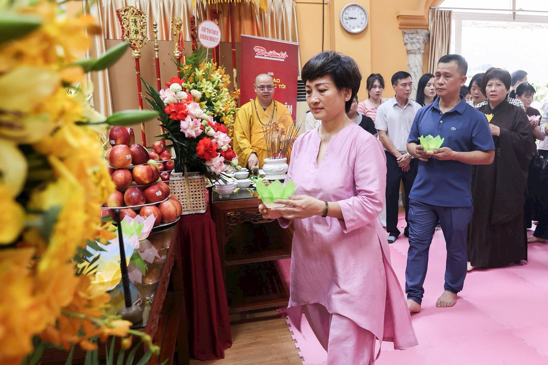Bà Phan Minh Thu - Nhà sáng lập Senplus, Phó trưởng Ban Tổ chức sự kiện, Phó Ban Giám khảo cuộc vận động sáng tác 