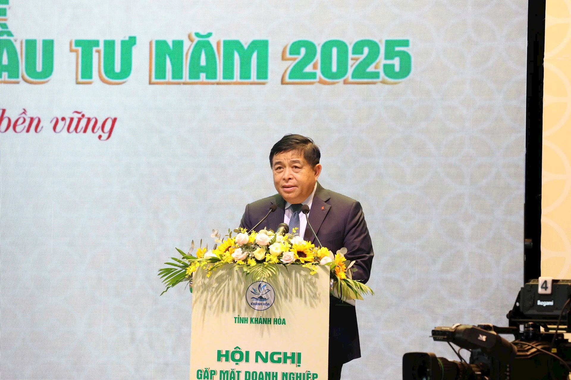 Phó Thủ tướng Nguyễn Chí Dũng phát biểu chỉ đạo tại Hội nghị. (ảnh Thùy Trang)