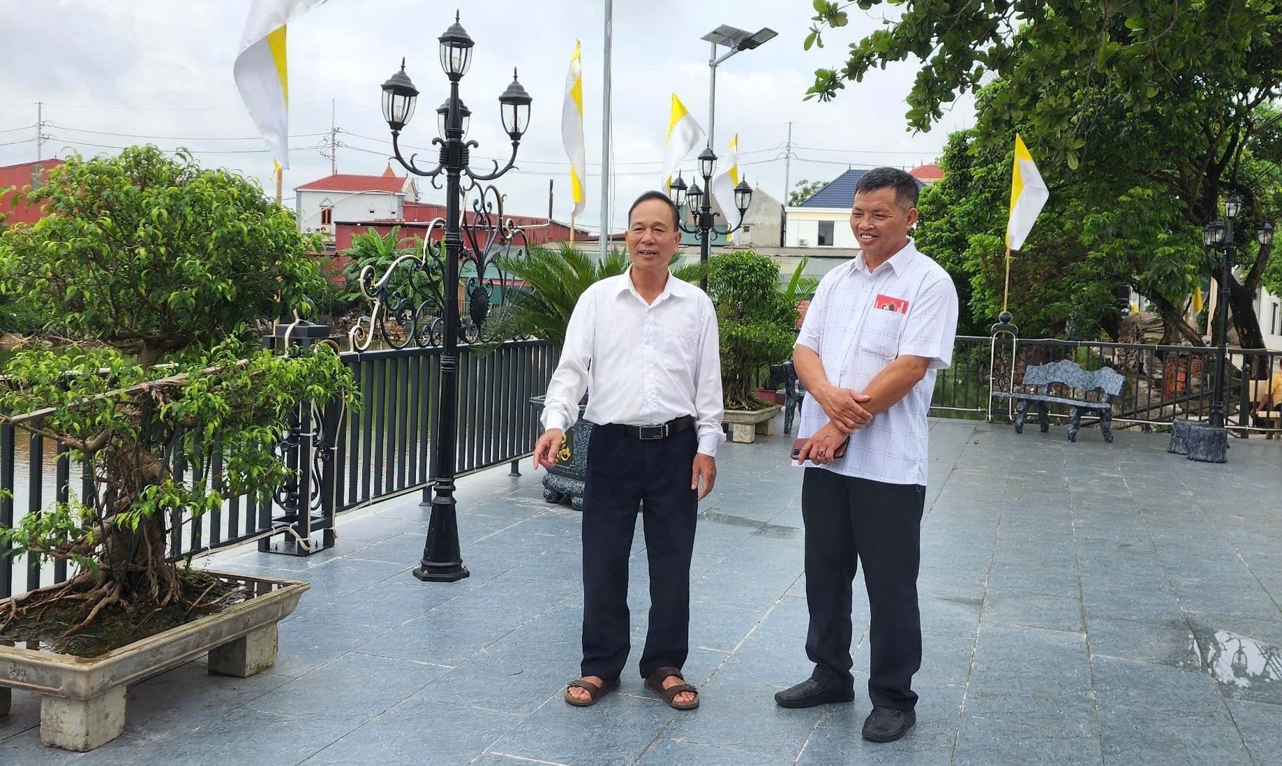 duoi trang 5
