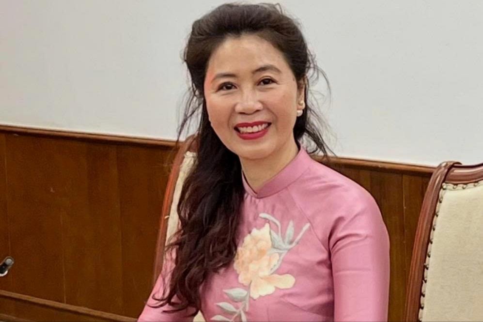 bai-phong-vaanh-ba-hien-ngay-29-7-(1).jpg