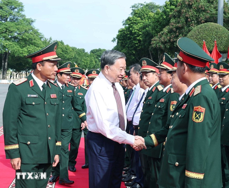 Tổng Bí thư Tô Lâm và các đại biểu. (Ảnh: Thống Nhất/TTXVN)
