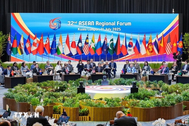ttxvn-dien-dan-khu-vuc-asean-keu-goi-giai-tru-vu-khi-hat-nhan-hoan-toan.jpg