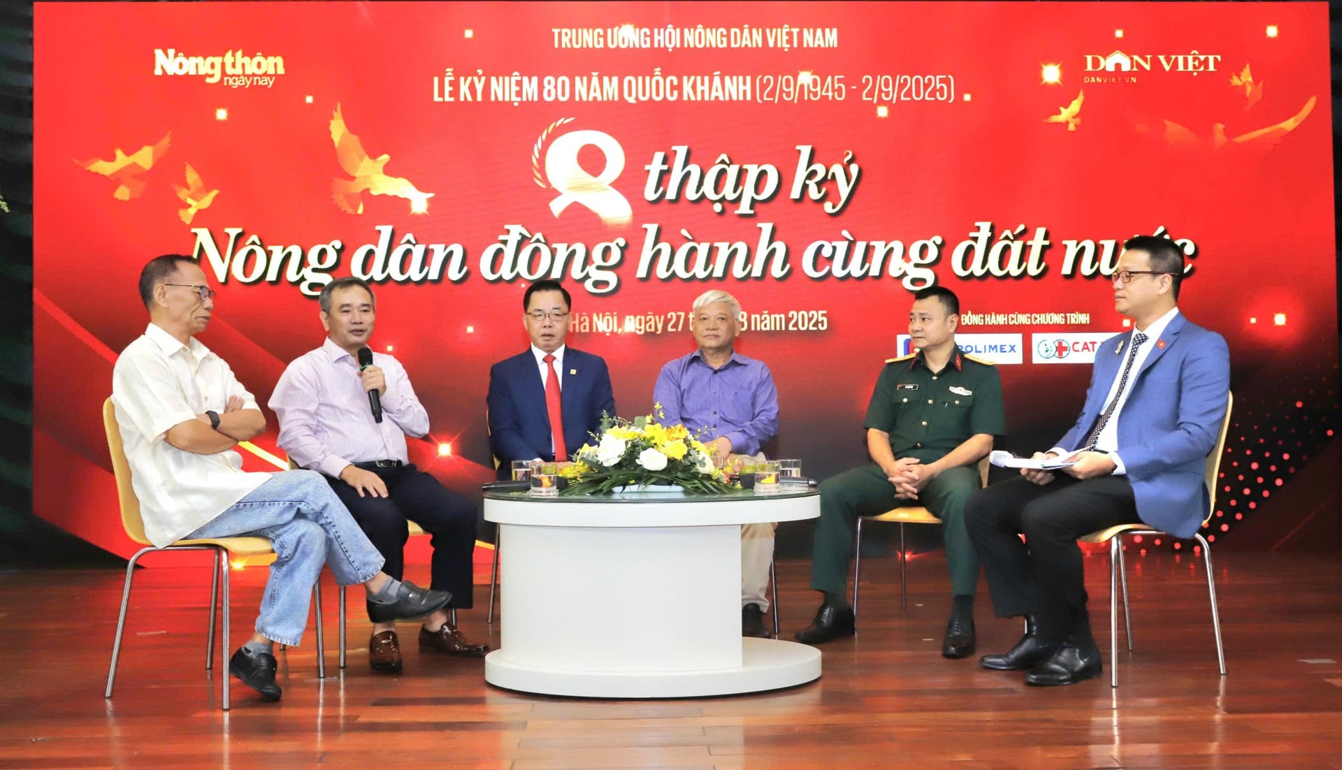 tọa đàm 27-8