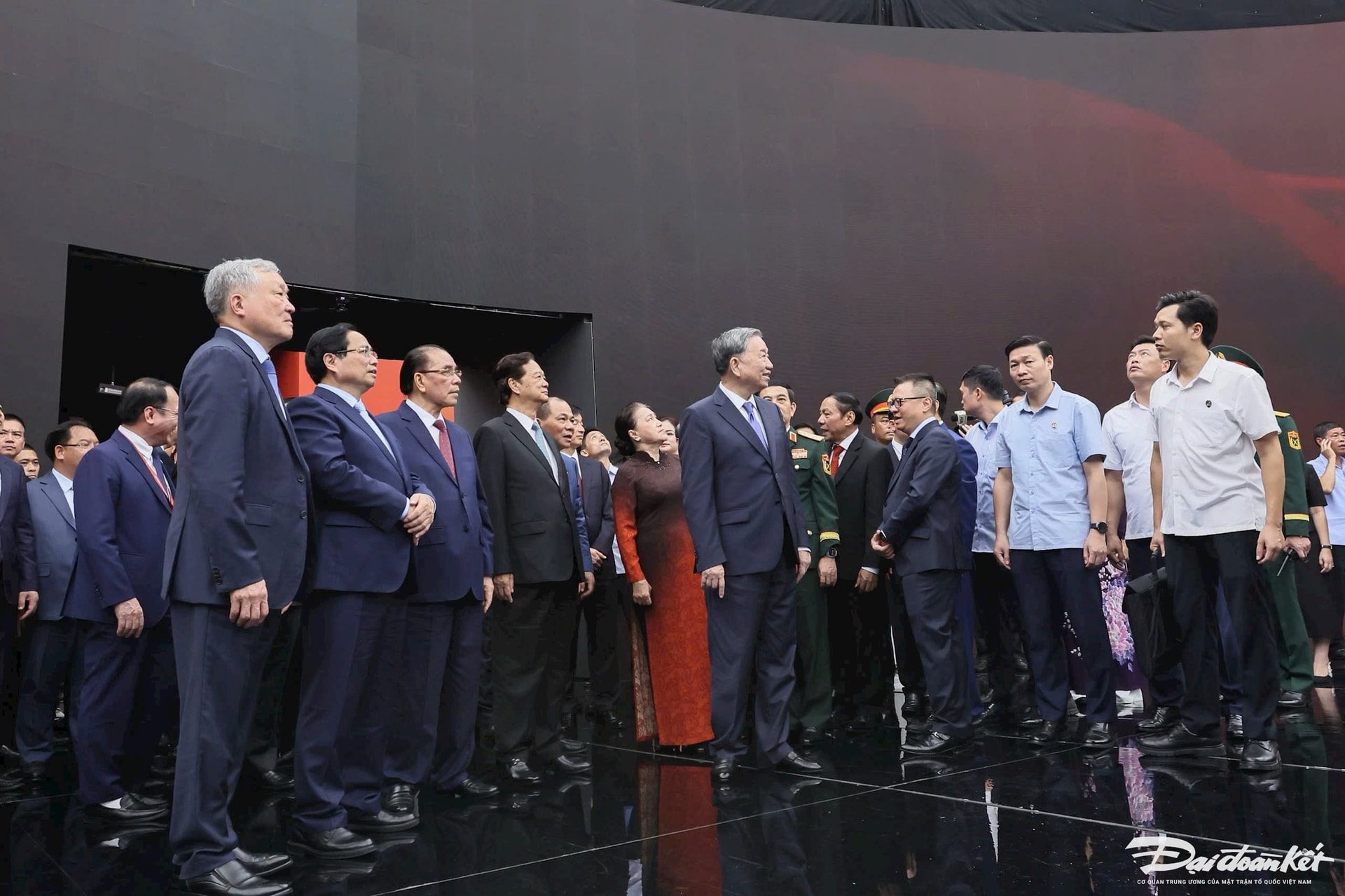 ảnh lãnh đạo đảng14