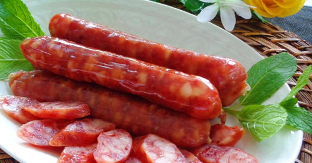 Cách ăn lạp xưởng hun khói Cách ăn lạp xưởng hun khói