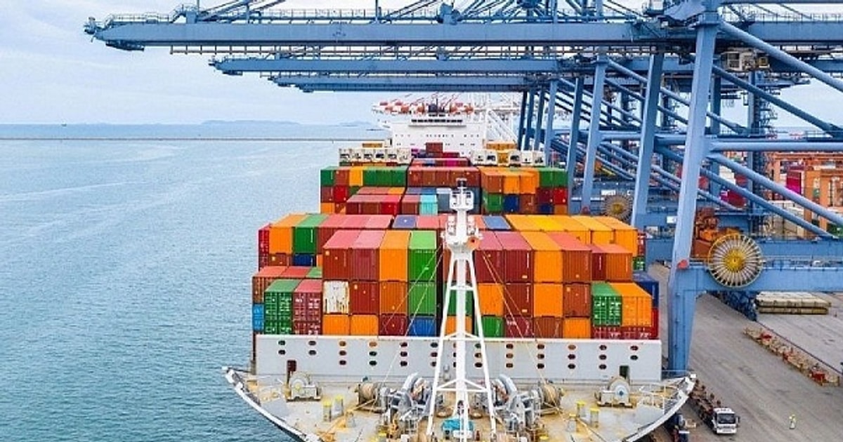 Mục tiêu tăng trưởng 8%: Xuất khẩu giữ vai trò động lực then chốt