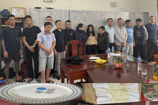 Xóc Đĩa Thách Thức, Cơ Hội và Bí Mật Chưa Được Khám Phá