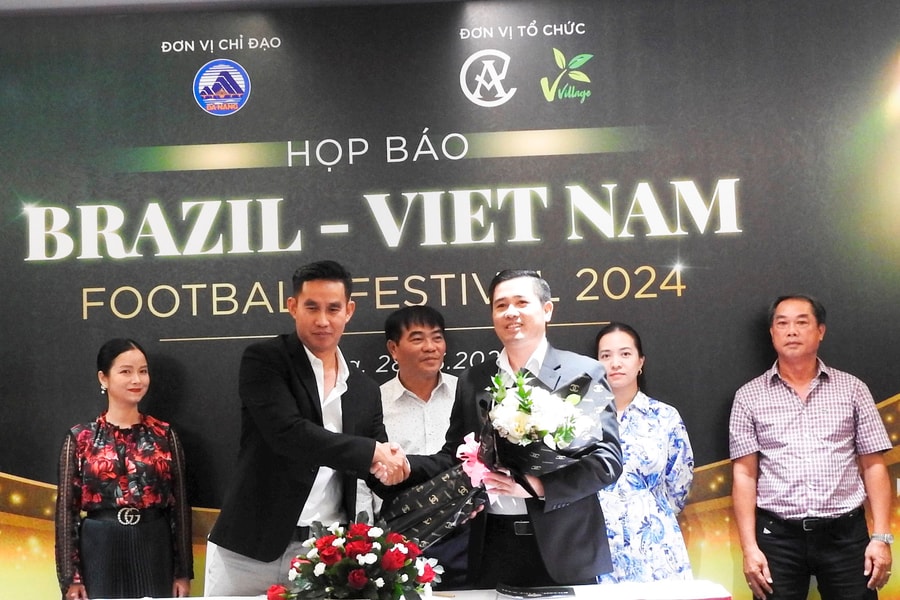 Image hình ảnh hình ảnh hình ảnh hình ảnh hình ảnh hình ảnh hình ảnh Aouar - Tin tức, hình ảnh, video clip mới nhất về Ngôi sao bóng đá